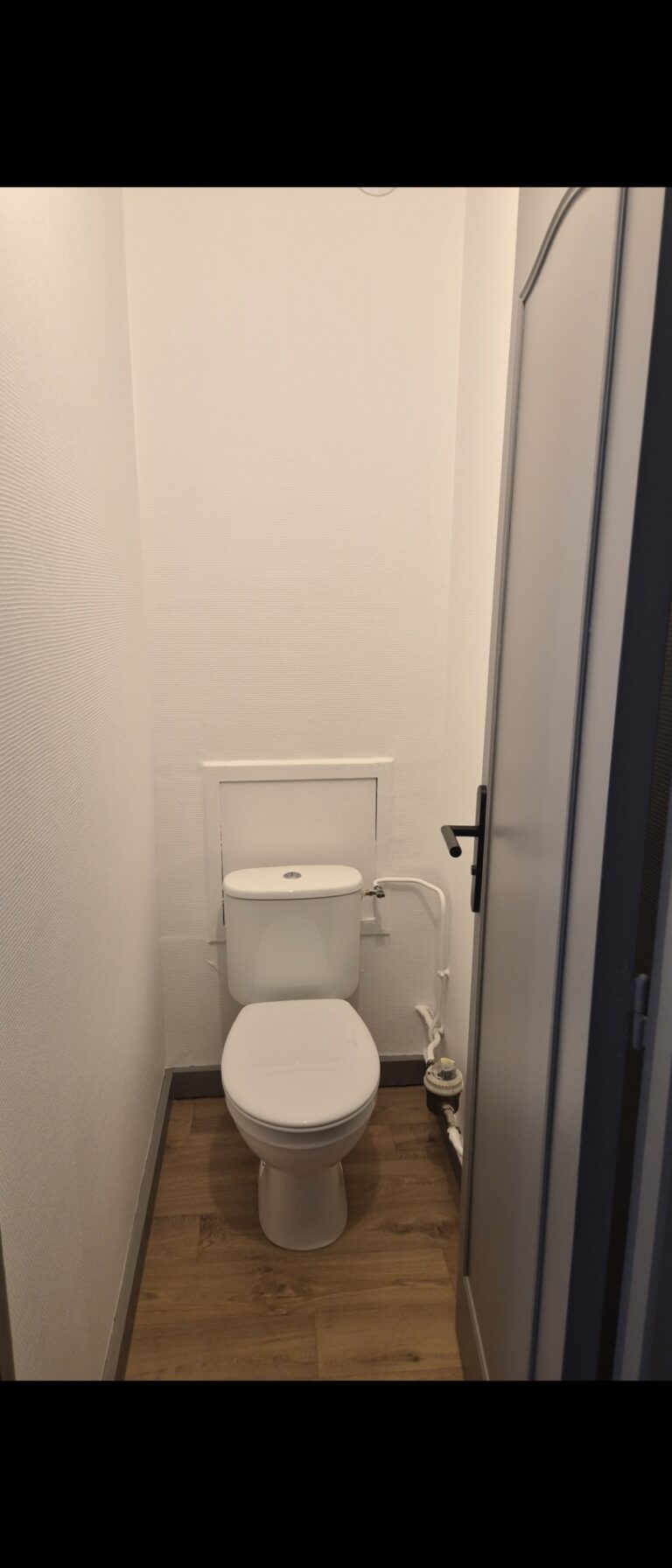 Rénovation intégrale d'appartement à Bourg-en-Bresse — Maison Française de l'Artisanat — photo 1