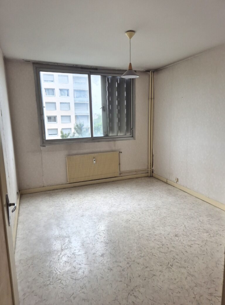 Rénovation intégrale d'appartement à Bourg-en-Bresse — Maison Française de l'Artisanat — photo 16